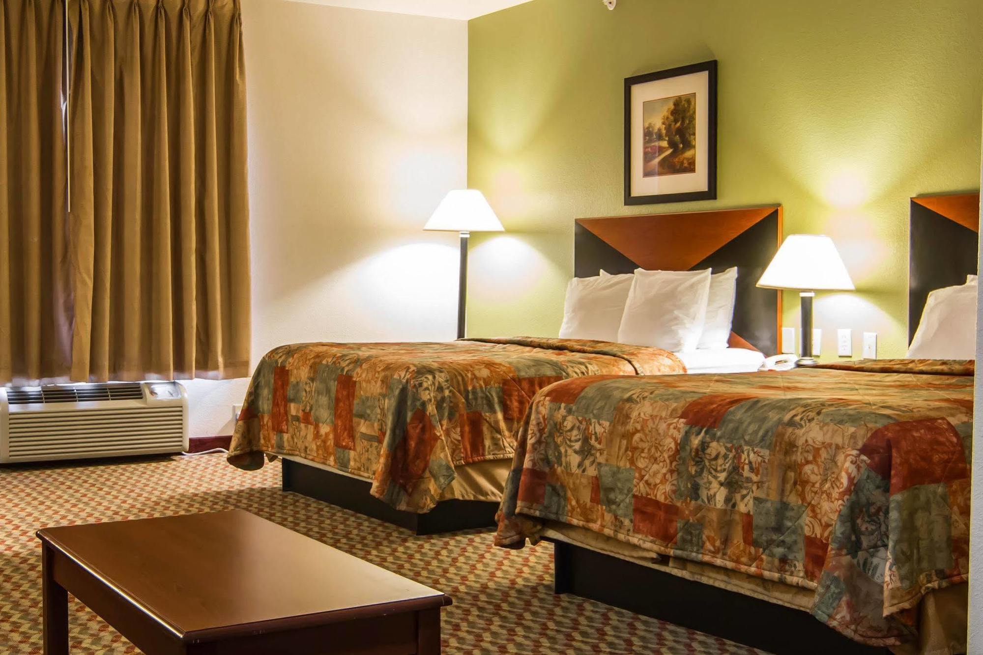 Clarion & South Hotel 3*